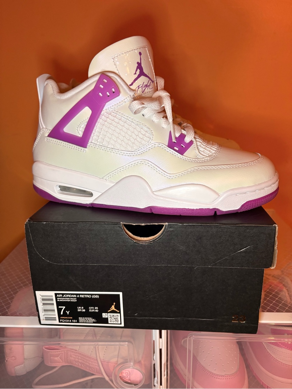 Jordan retro 4 hyper violet 7Y
